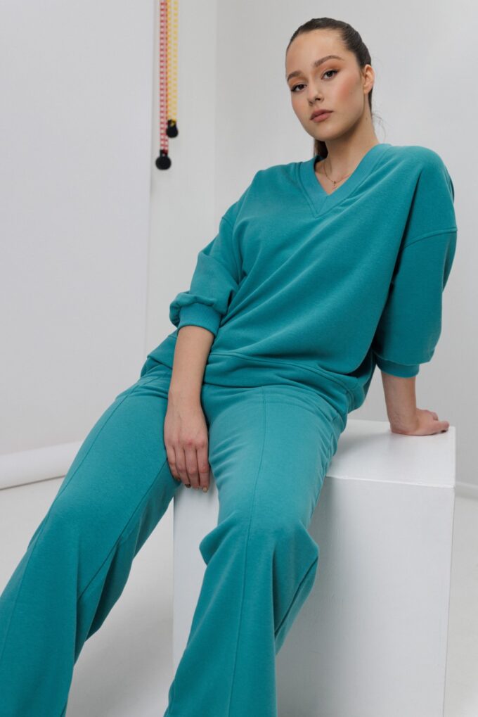 Laisvalaikio kostiumas v-neck turkio spalvos moterims CAN GO